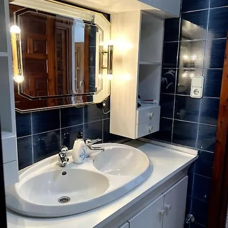 Detached Pool Villa, Idyllic Setting 450m To Caleta De Velez
